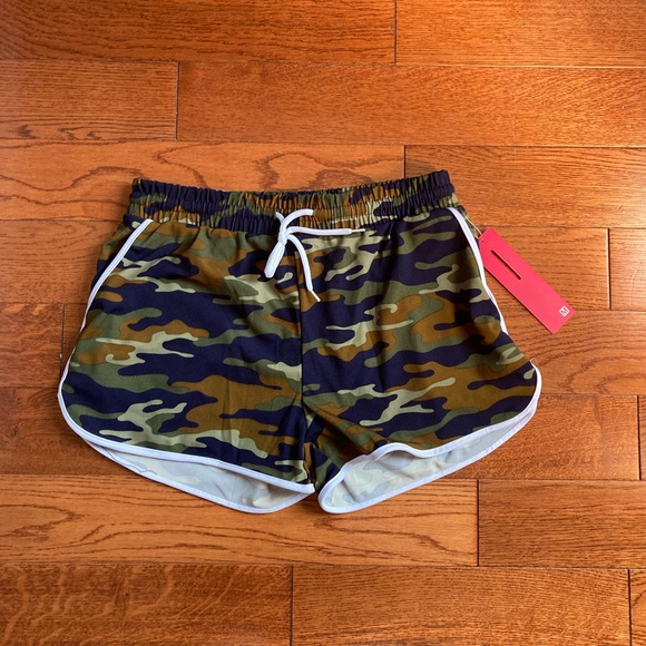 Valley Shorts, Camo - Sho Sho for Silver Icing - Picture 1 of 10